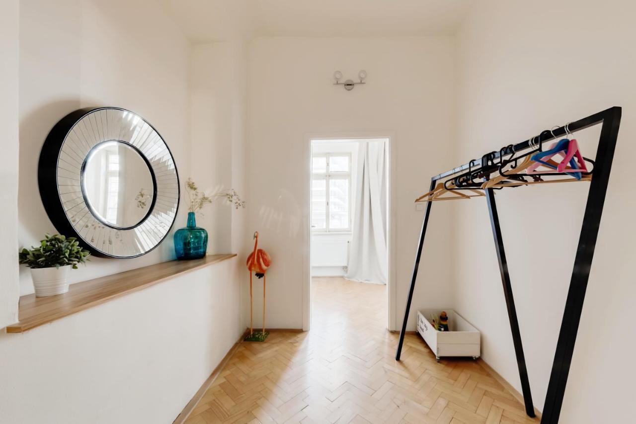 Curiosity Apartments Praga Exterior foto